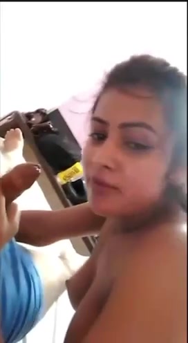 sinhala red blouse girl leak sinhala Sri Lankan Sex Videos